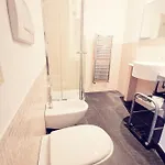 Cinema House ベッド・アンド・ブレックファスト