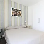 Cinema House לינה וארוחת בוקר רומא