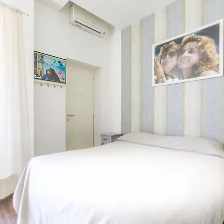 Cinema House 3* Roma